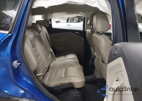 2017 Ford Escape Titanium из США, поврежденный, VIN 1FMCU9J9XHUA97789